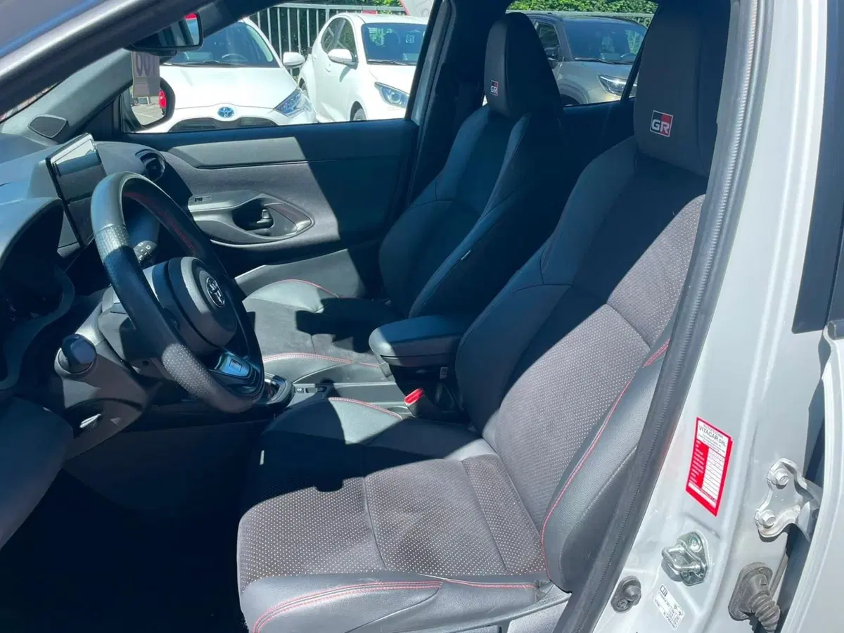 Toyota Yaris Cross usata a Piacenza (14)
