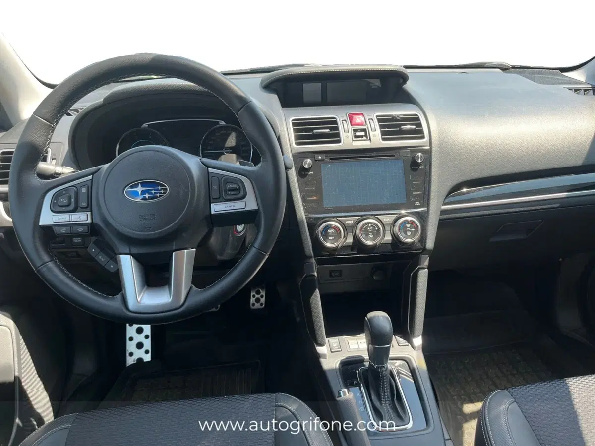 Subaru Forester usata a Modena (10)