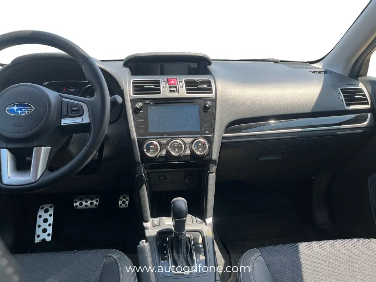 Subaru Forester usata a Modena (11)