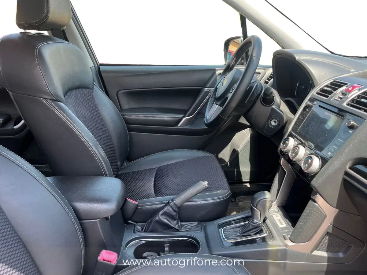 Subaru Forester usata a Modena (15)