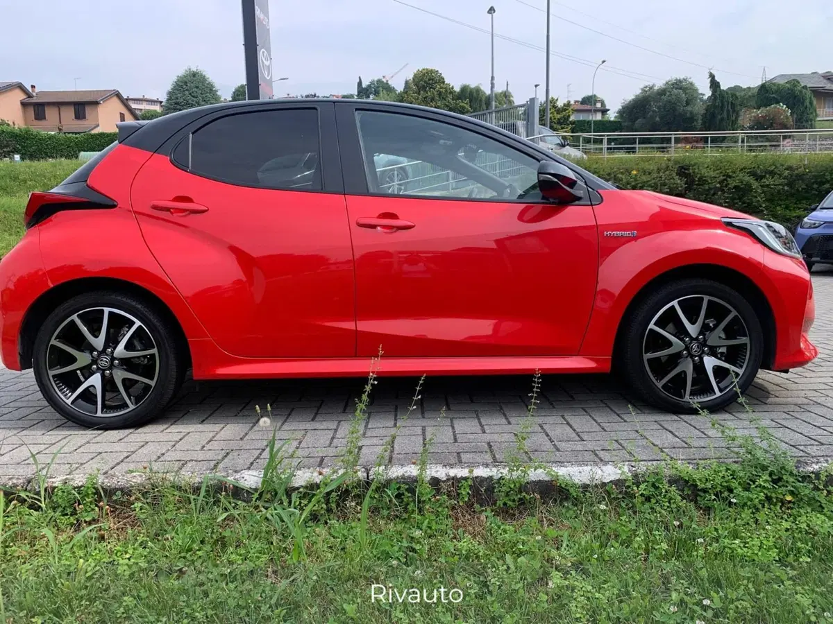 Toyota Yaris usata a Como (12)