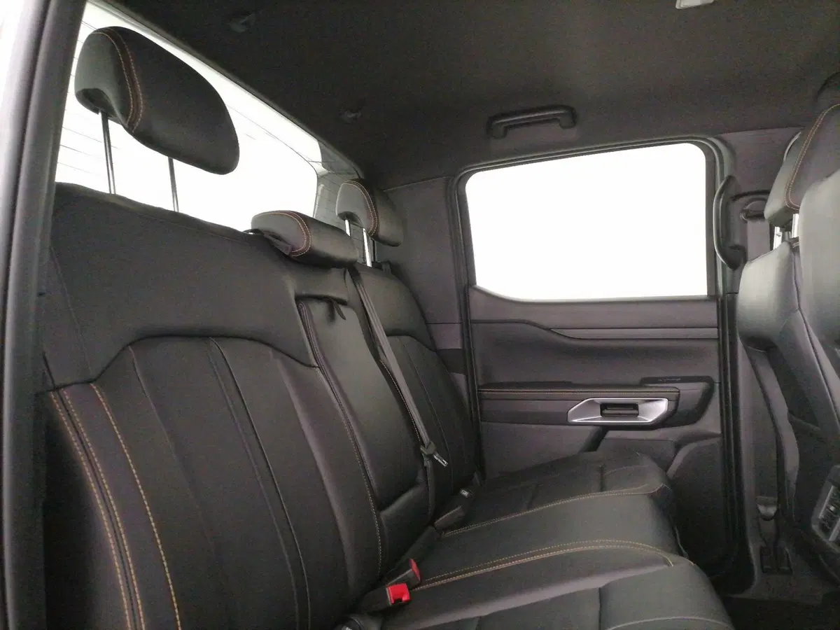 Ford Ranger Pick-up usata a Roma (8)