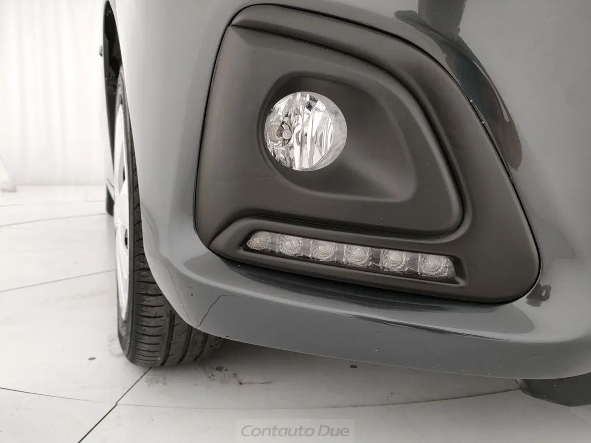 Peugeot 108 usata a Caserta (12)