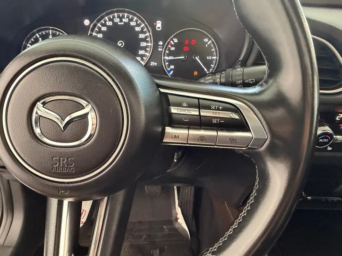 Mazda CX-30 usata a Napoli (15)