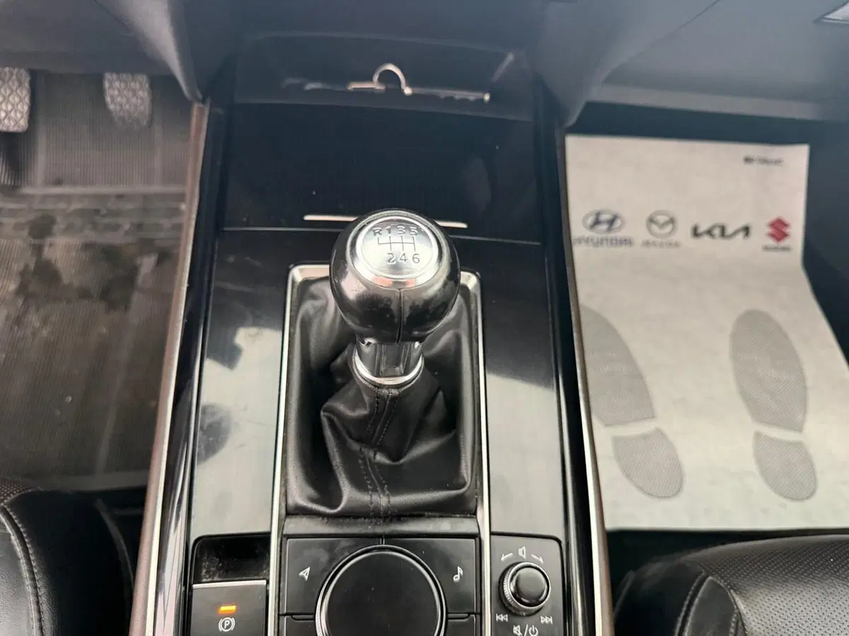 Mazda CX-30 usata a Napoli (20)