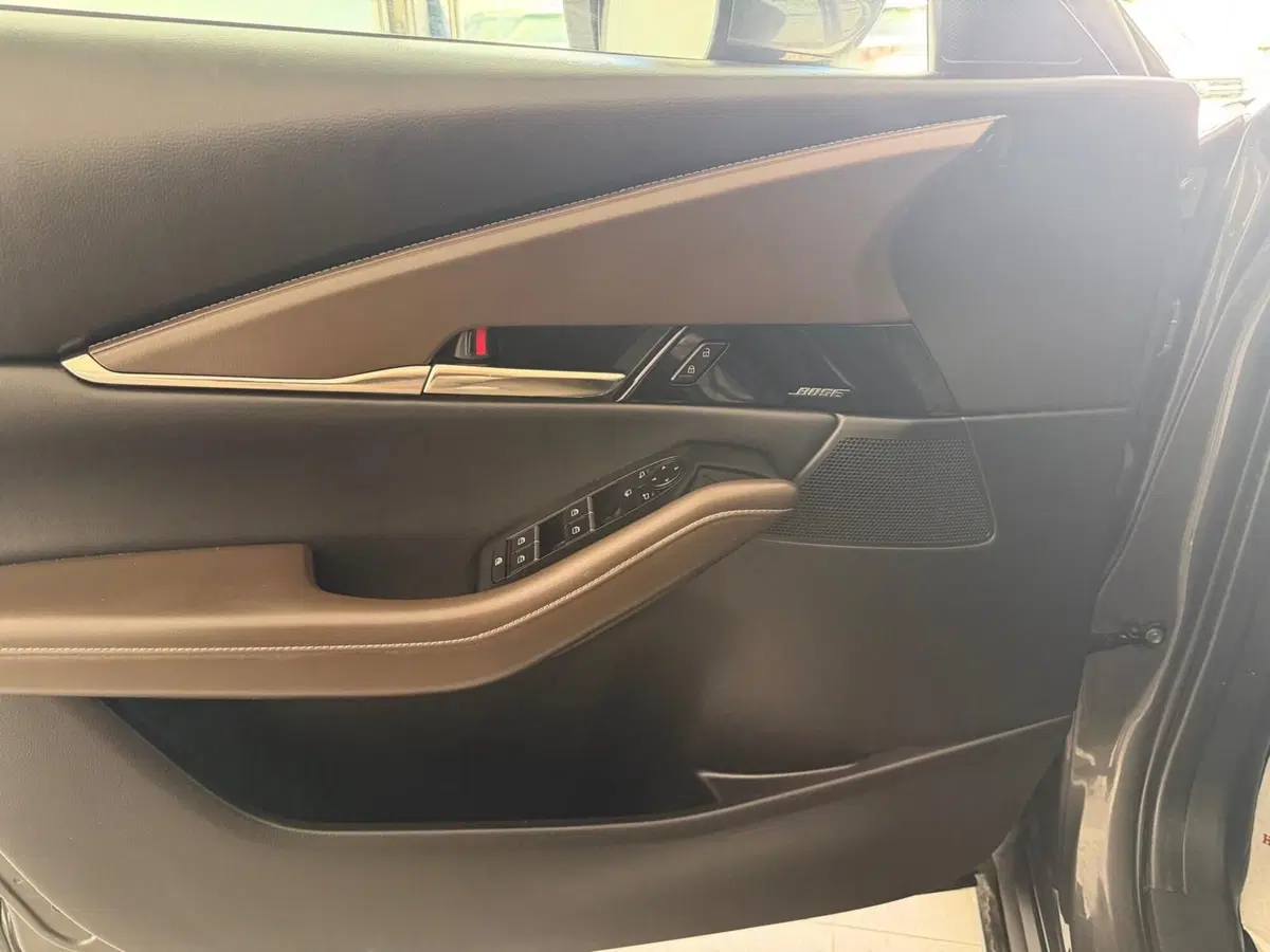 Mazda CX-30 usata a Napoli (9)