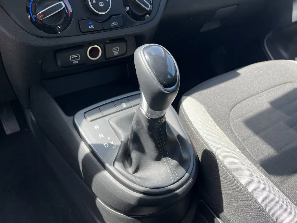 Hyundai i10 usata a Torino (13)