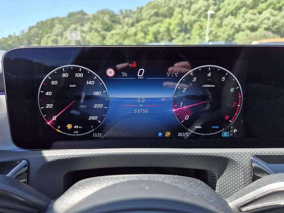 Mercedes-Benz CLA Shooting Brake usata  (14)