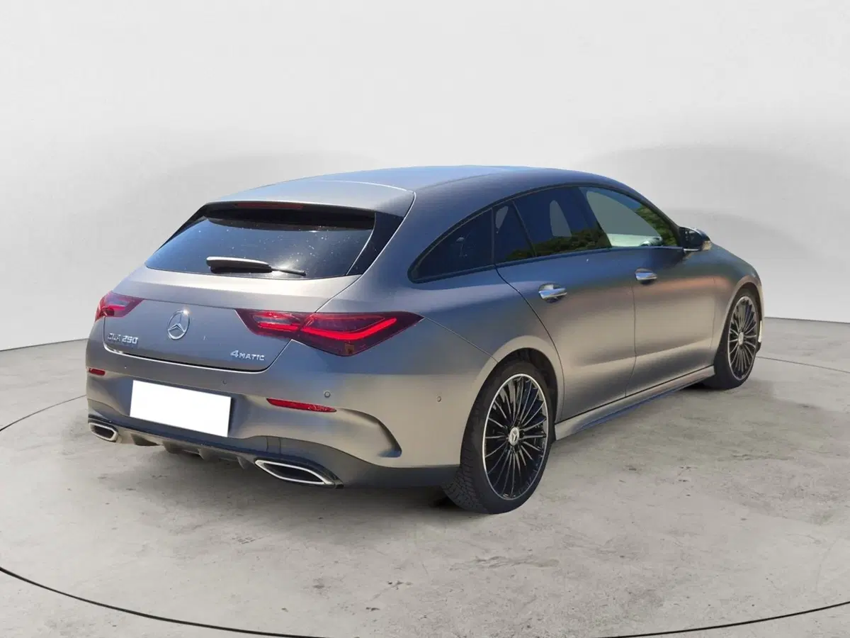 Mercedes-Benz CLA Shooting Brake usata  (4)