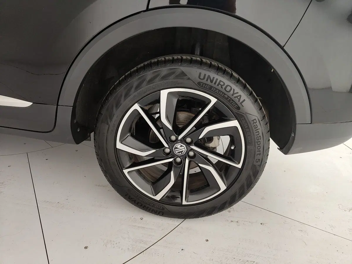 Mg ZS usata a Caserta (10)