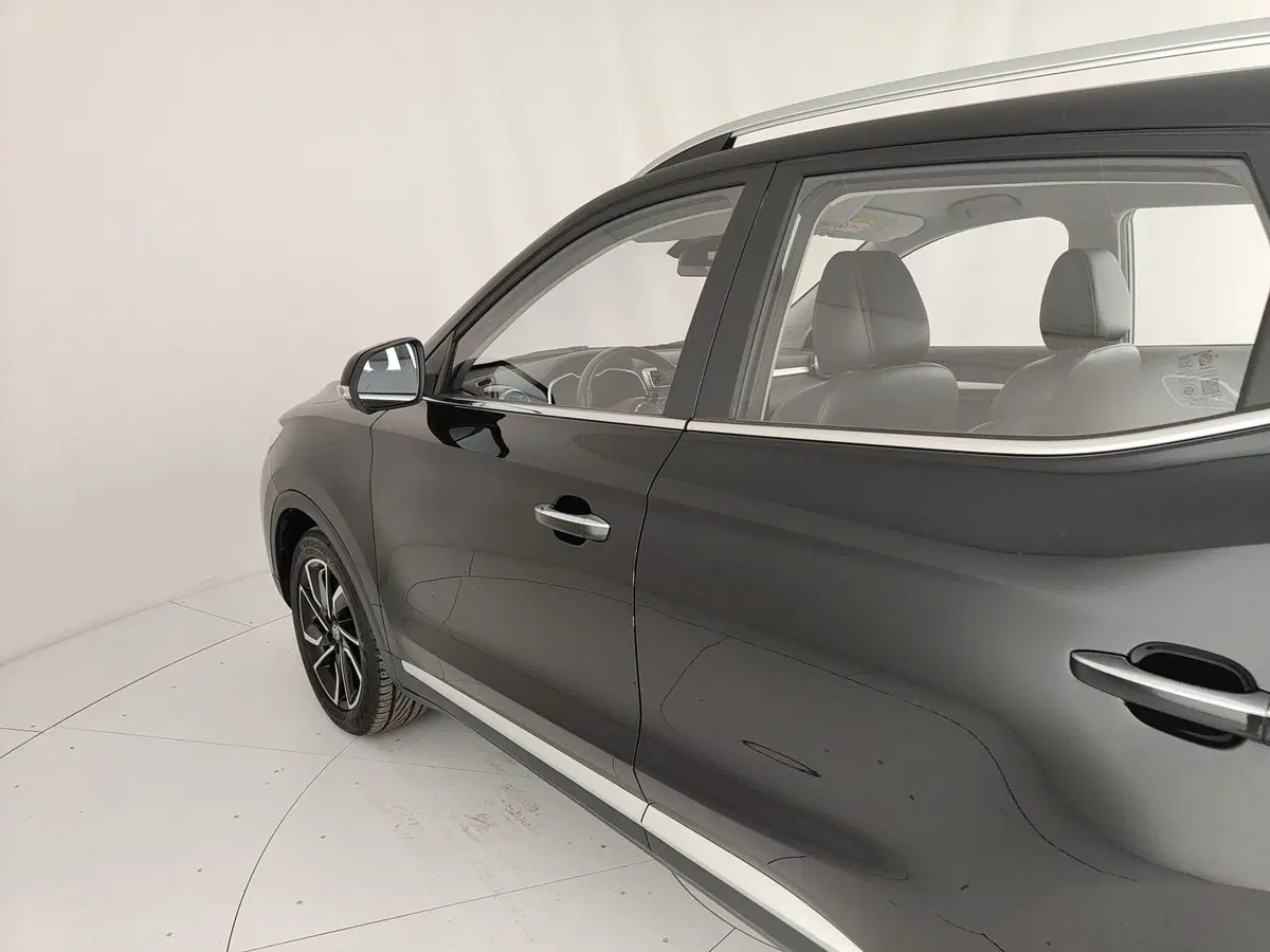 Mg ZS usata a Caserta (12)