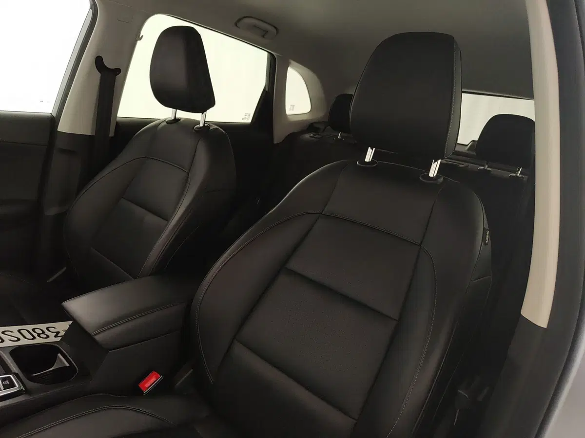 Mg ZS EV usata a Caserta (17)