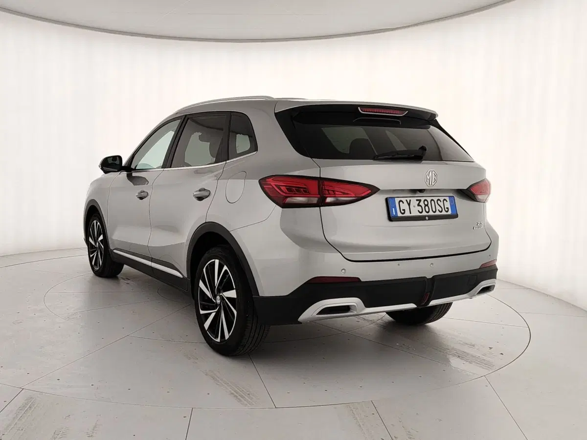 Mg ZS EV usata a Caserta (4)