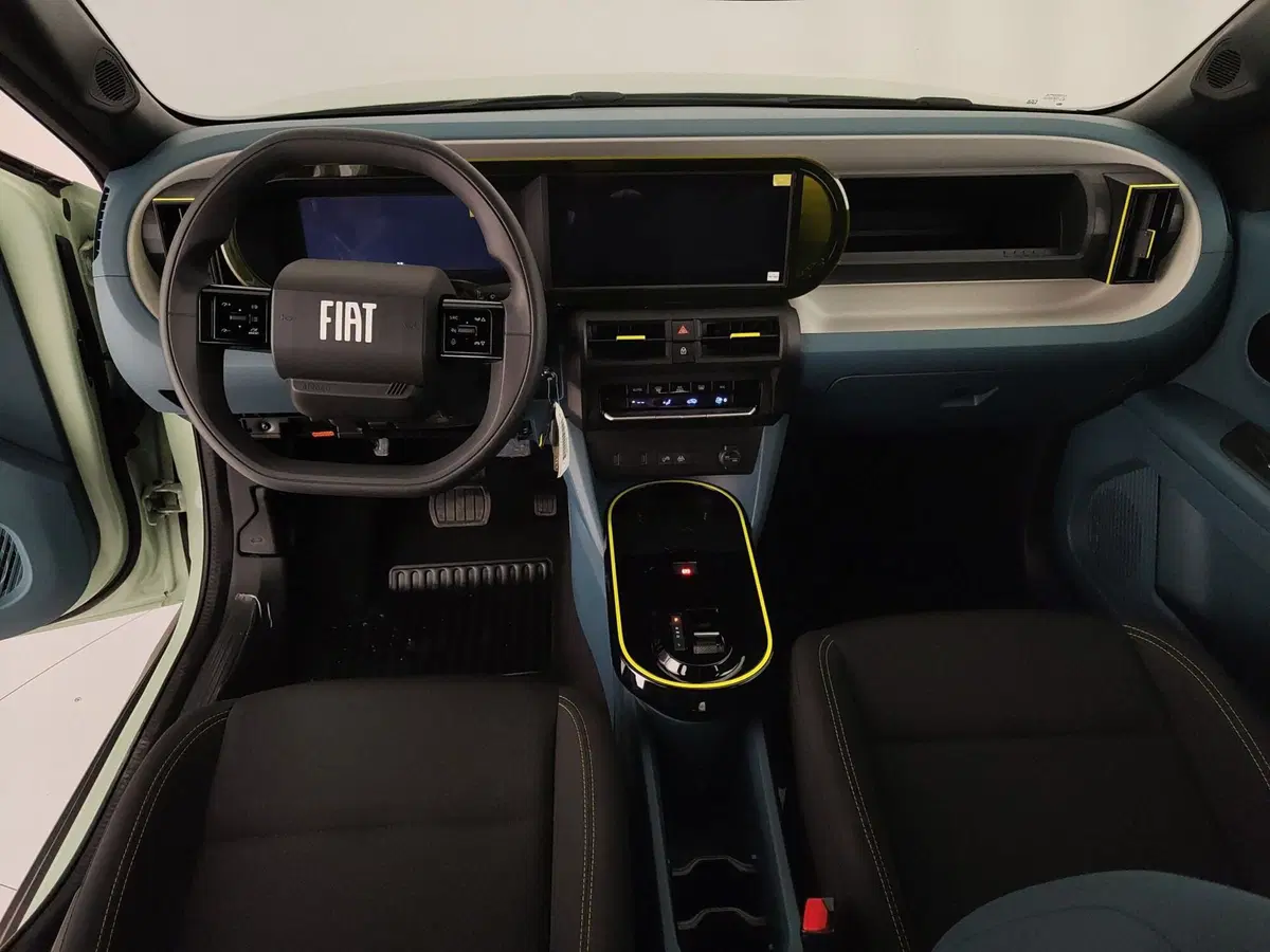 Fiat Grande Panda nuova a Caserta (15)