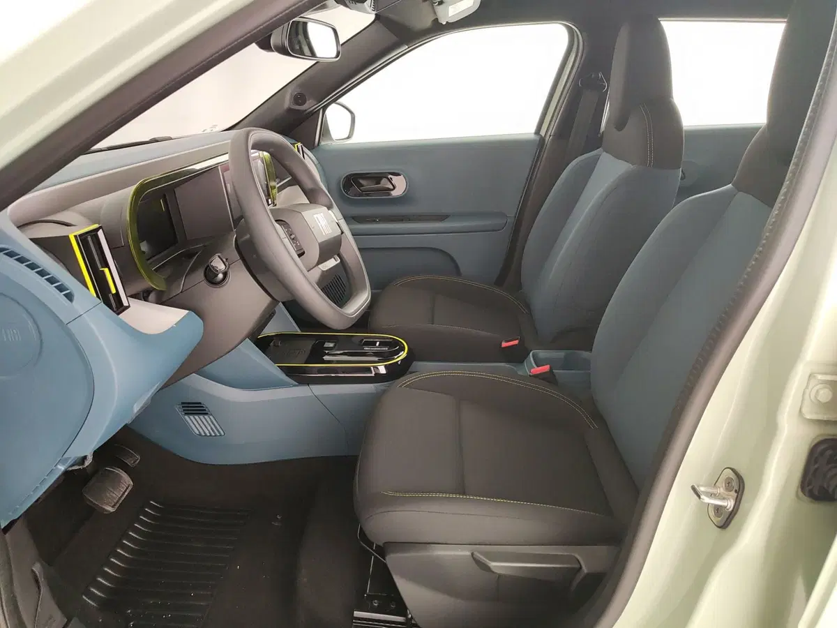 Fiat Grande Panda nuova a Caserta (16)