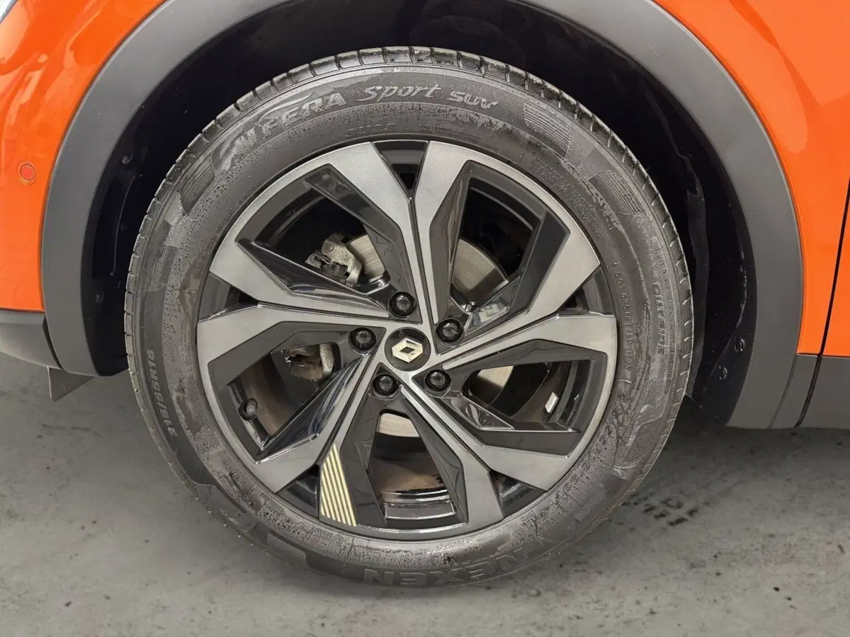 Renault Arkana usata a Pistoia (13)