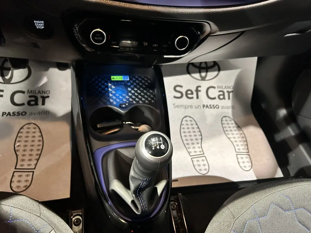 Toyota Aygo X nuova a Milano (15)