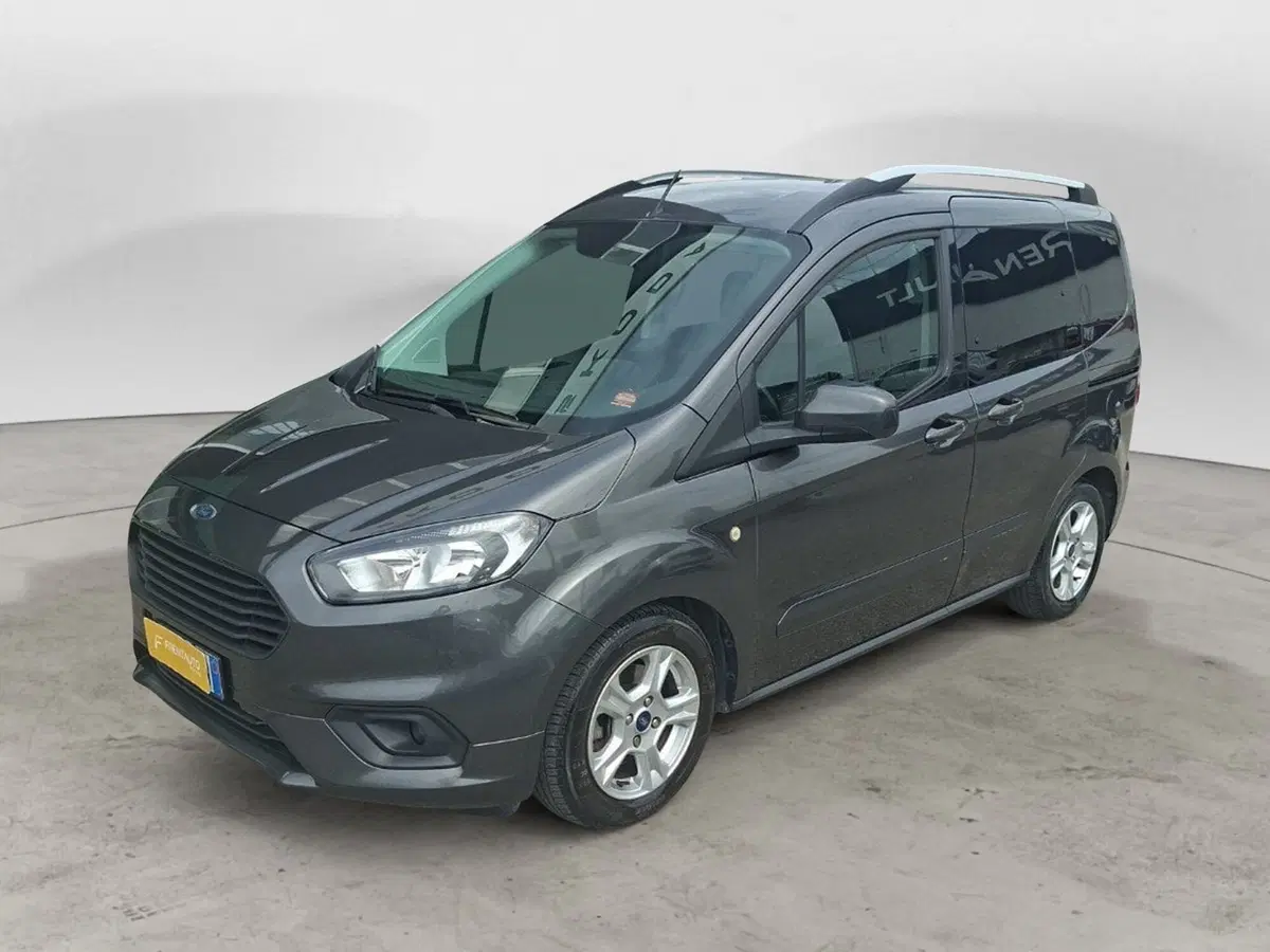 Ford Tourneo Courier usata a Ancona