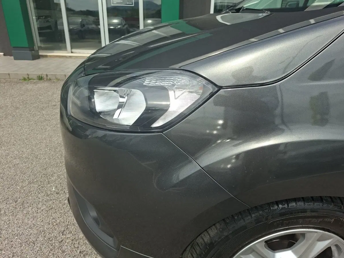 Ford Tourneo Courier usata a Ancona (10)