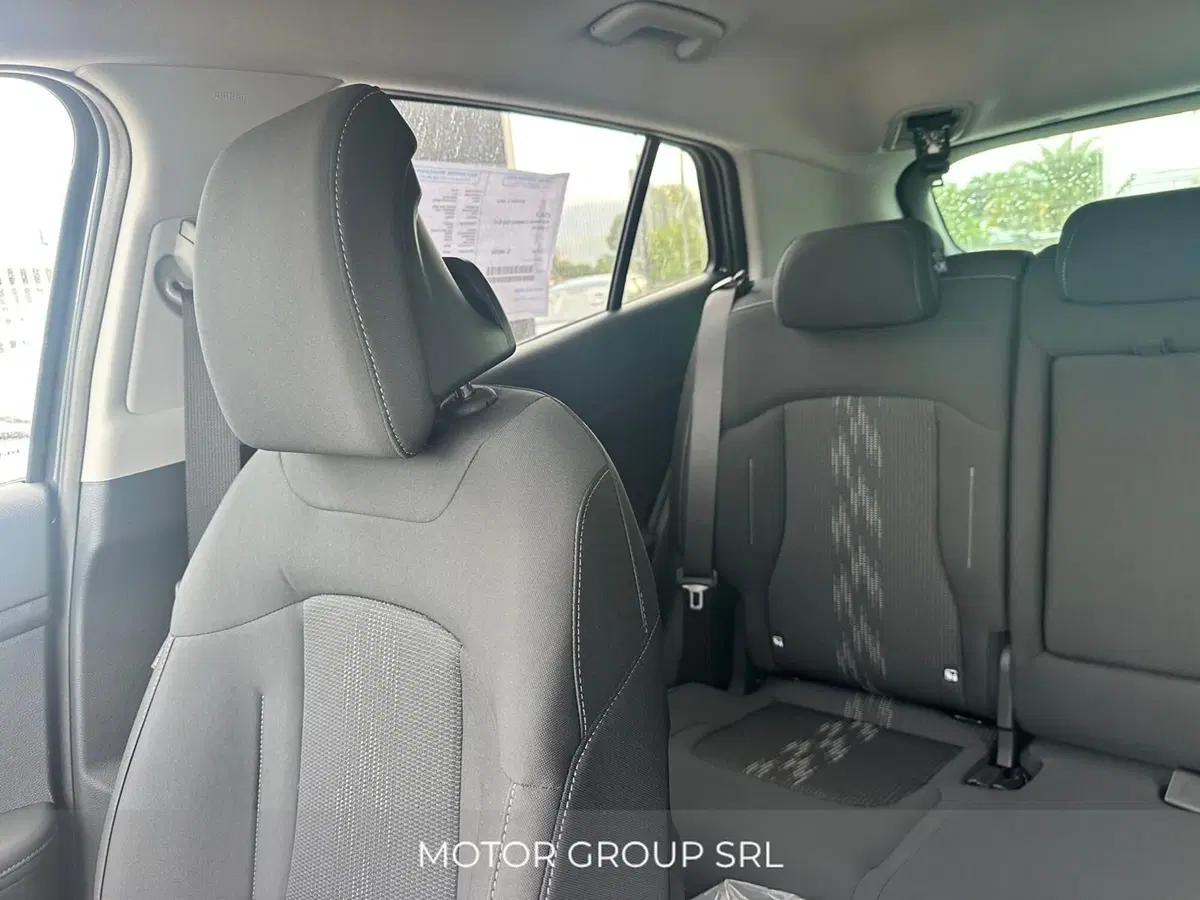 Kia Sportage nuova a Napoli (19)