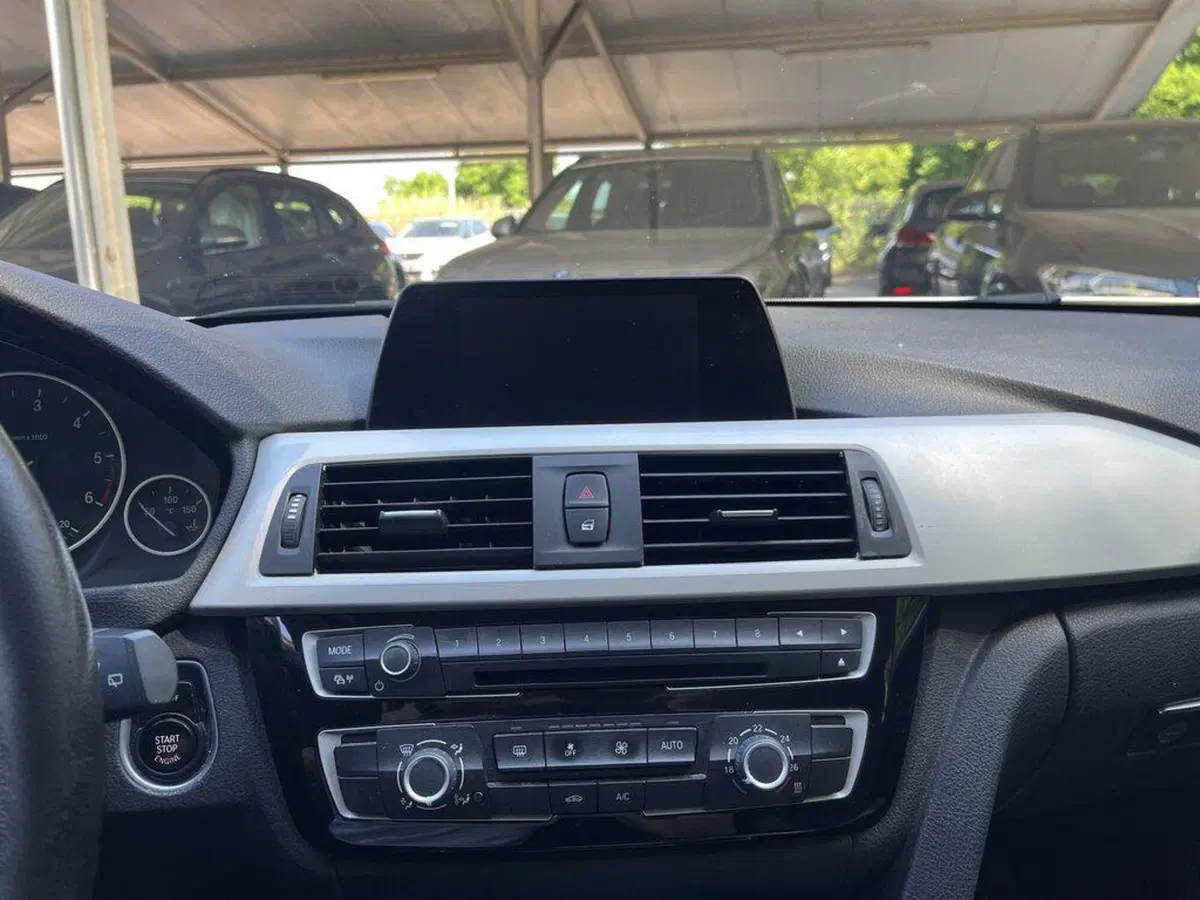 BMW Serie 3 Touring usata a Alessandria (14)