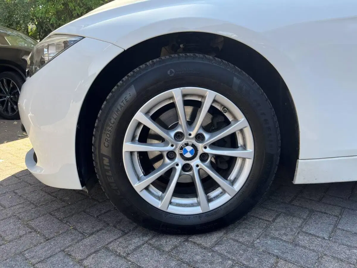 BMW Serie 3 Touring usata a Alessandria (9)