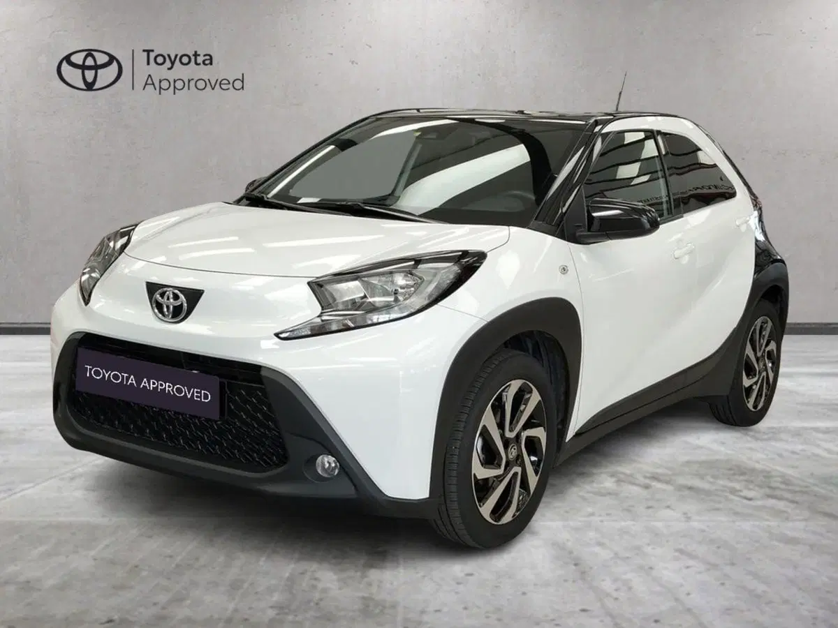 Toyota Aygo X usata a Roma