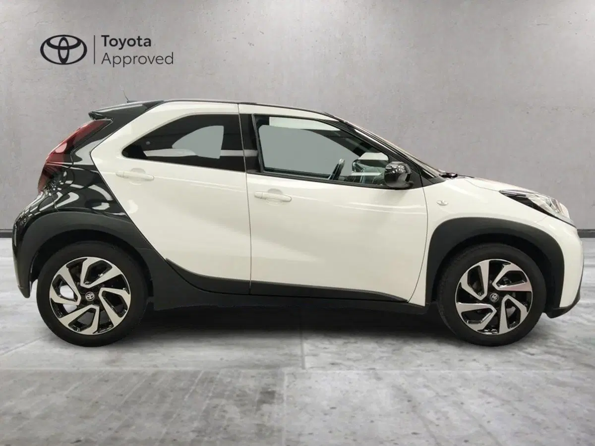 Toyota Aygo X usata a Roma (4)