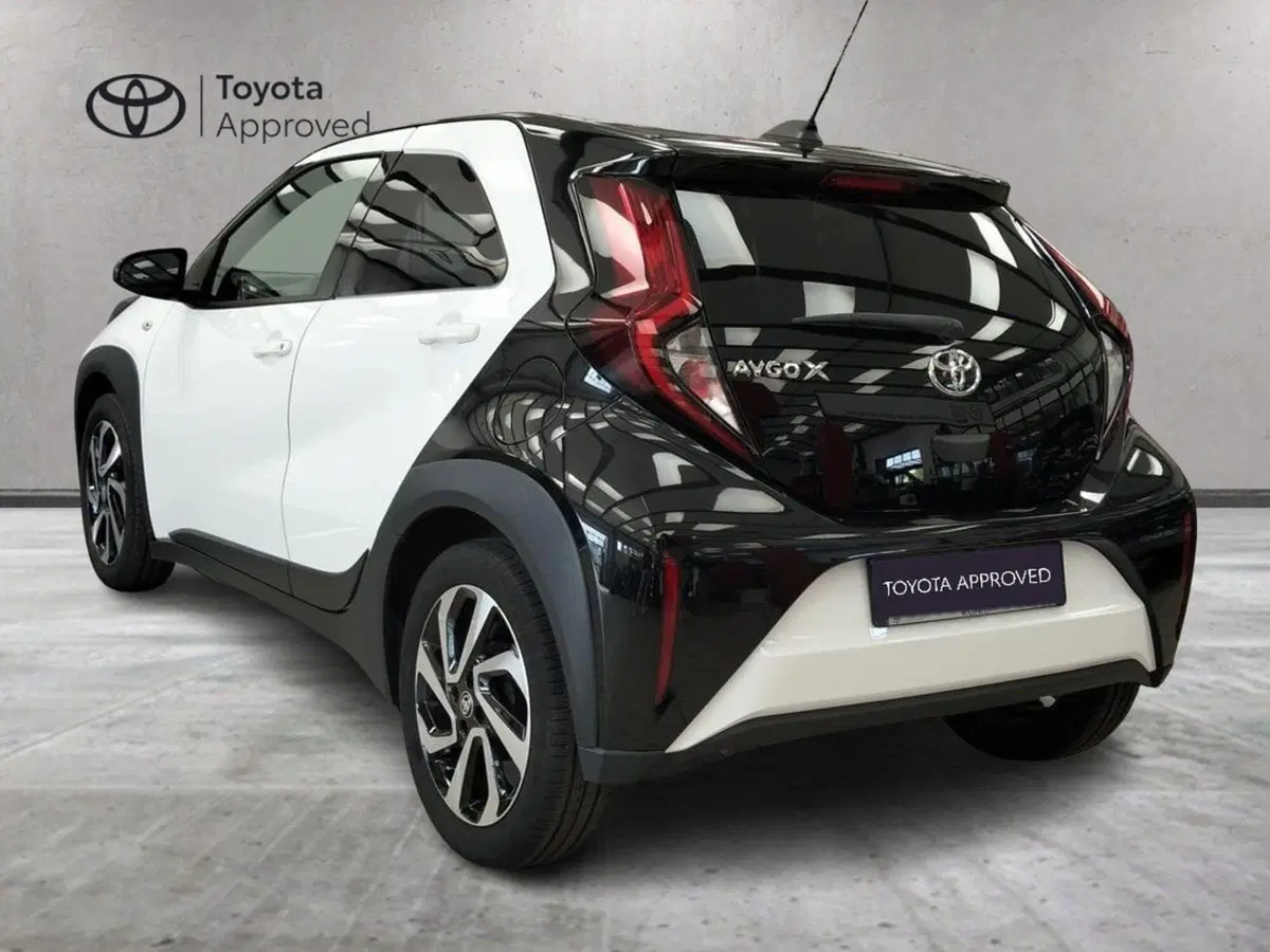 Toyota Aygo X usata a Roma (5)