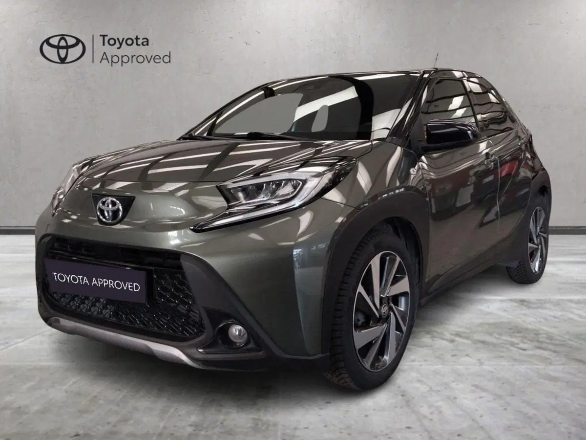 Toyota Aygo X usata a Roma
