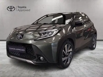 Toyota Aygo X 1.0 Lounge Air 72cv s-cvt del 2022 usata a Genzano di Roma