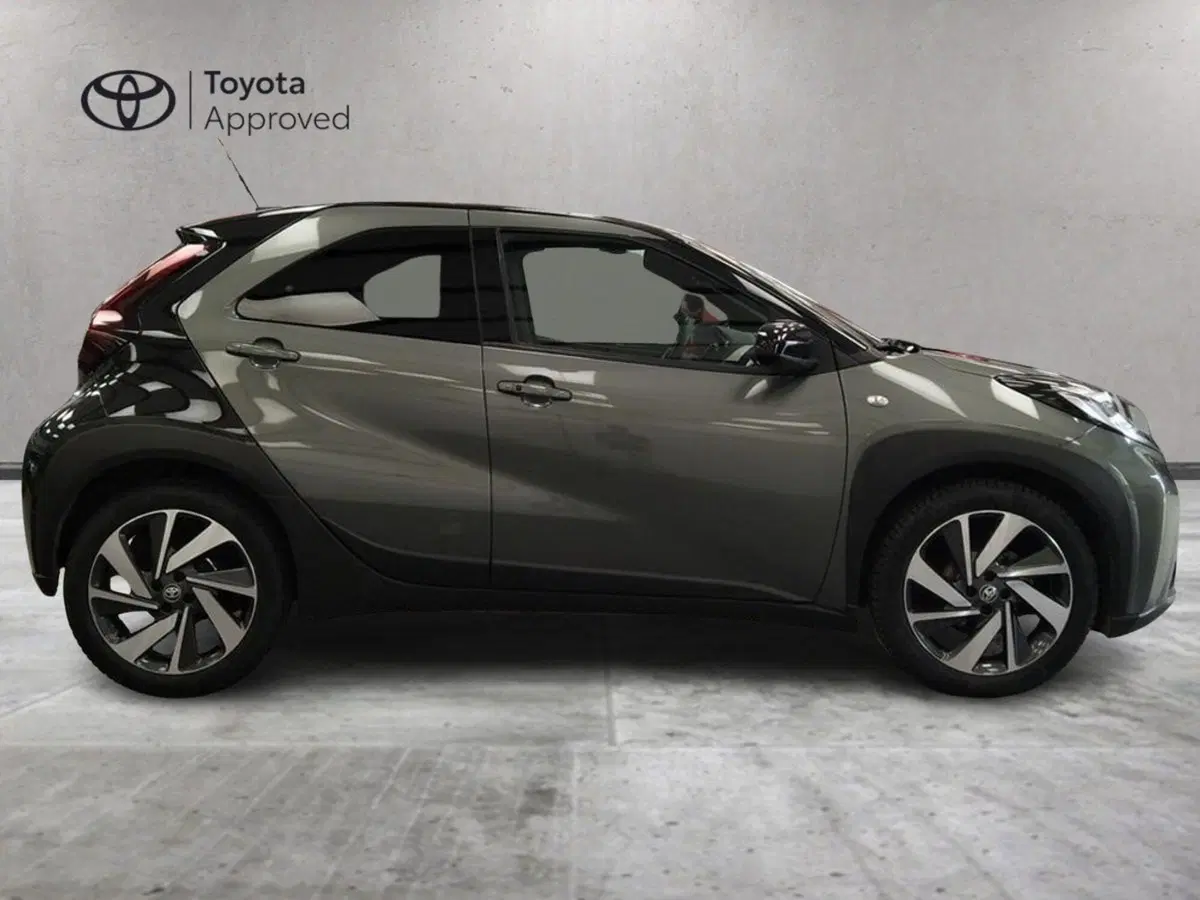 Toyota Aygo X usata a Roma (4)