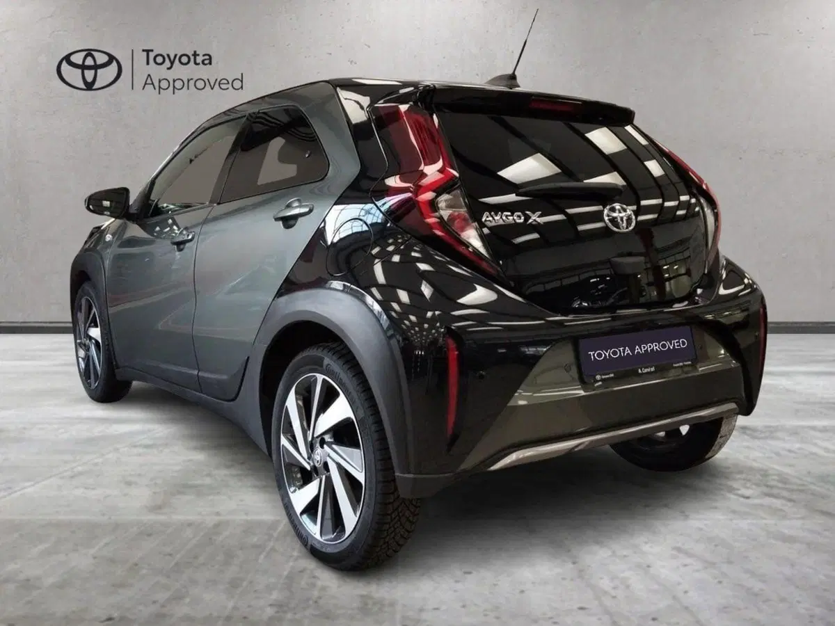 Toyota Aygo X usata a Roma (5)