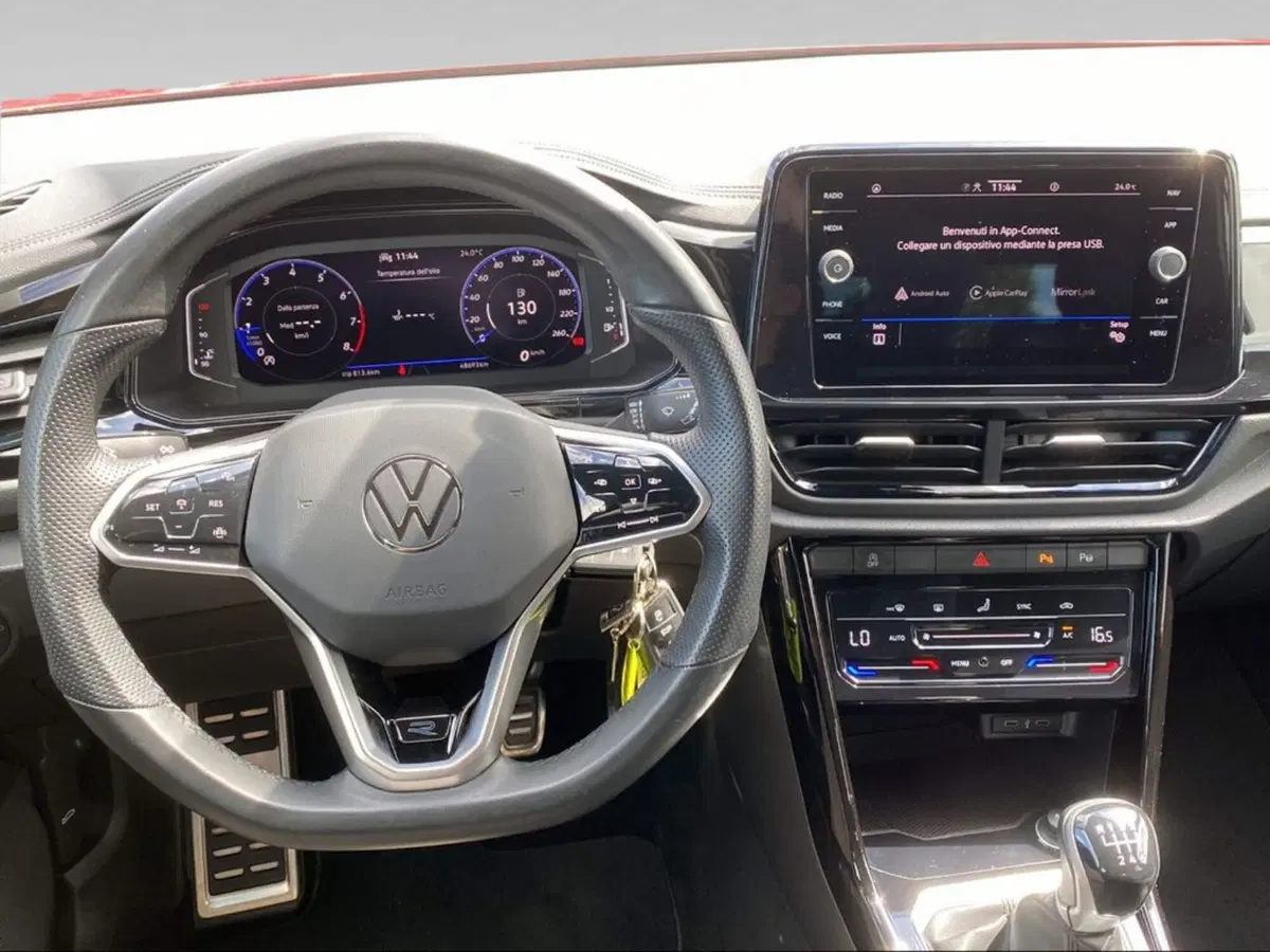Volkswagen T-Roc usata a Livorno (8)