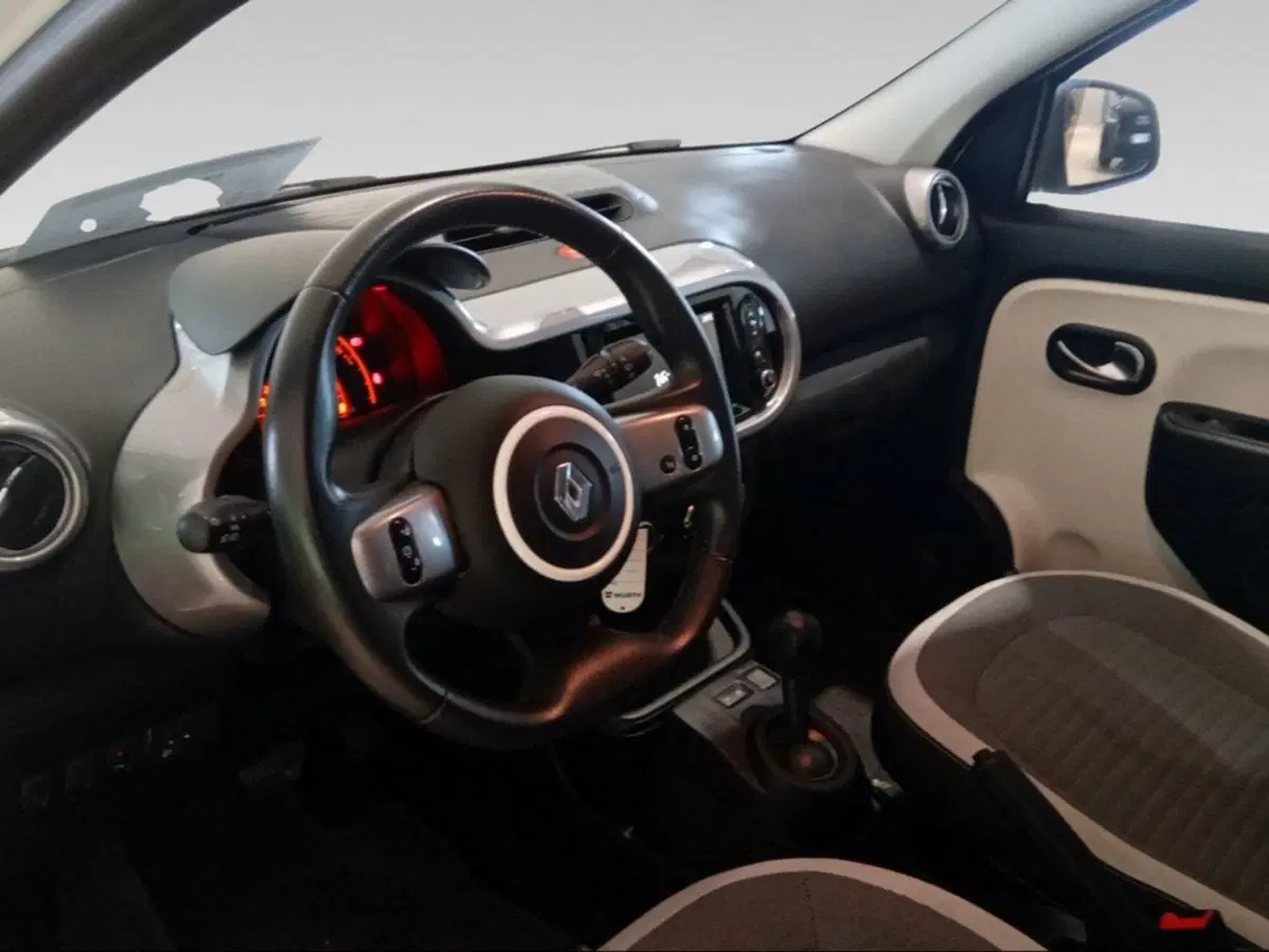 Renault Twingo usata a Firenze (9)