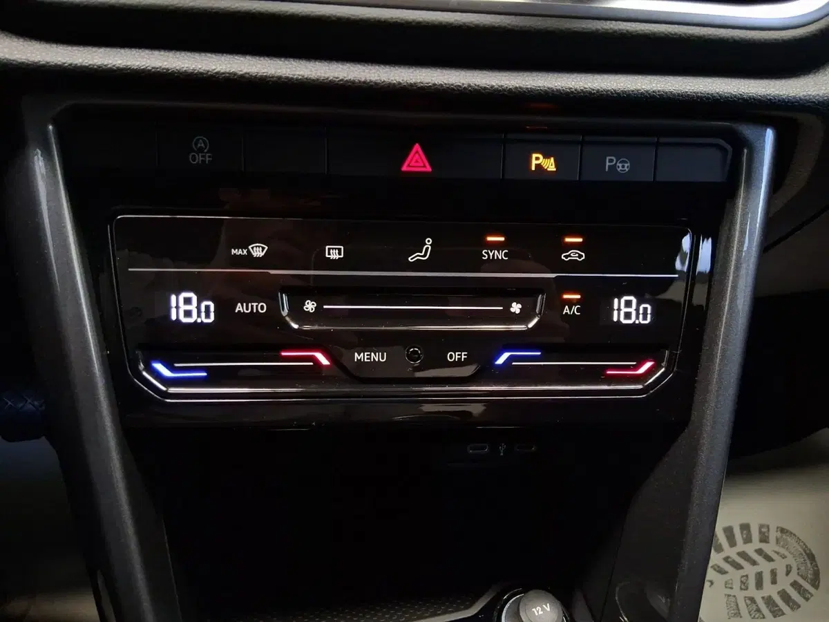 Volkswagen T-Roc usata a Bologna (17)