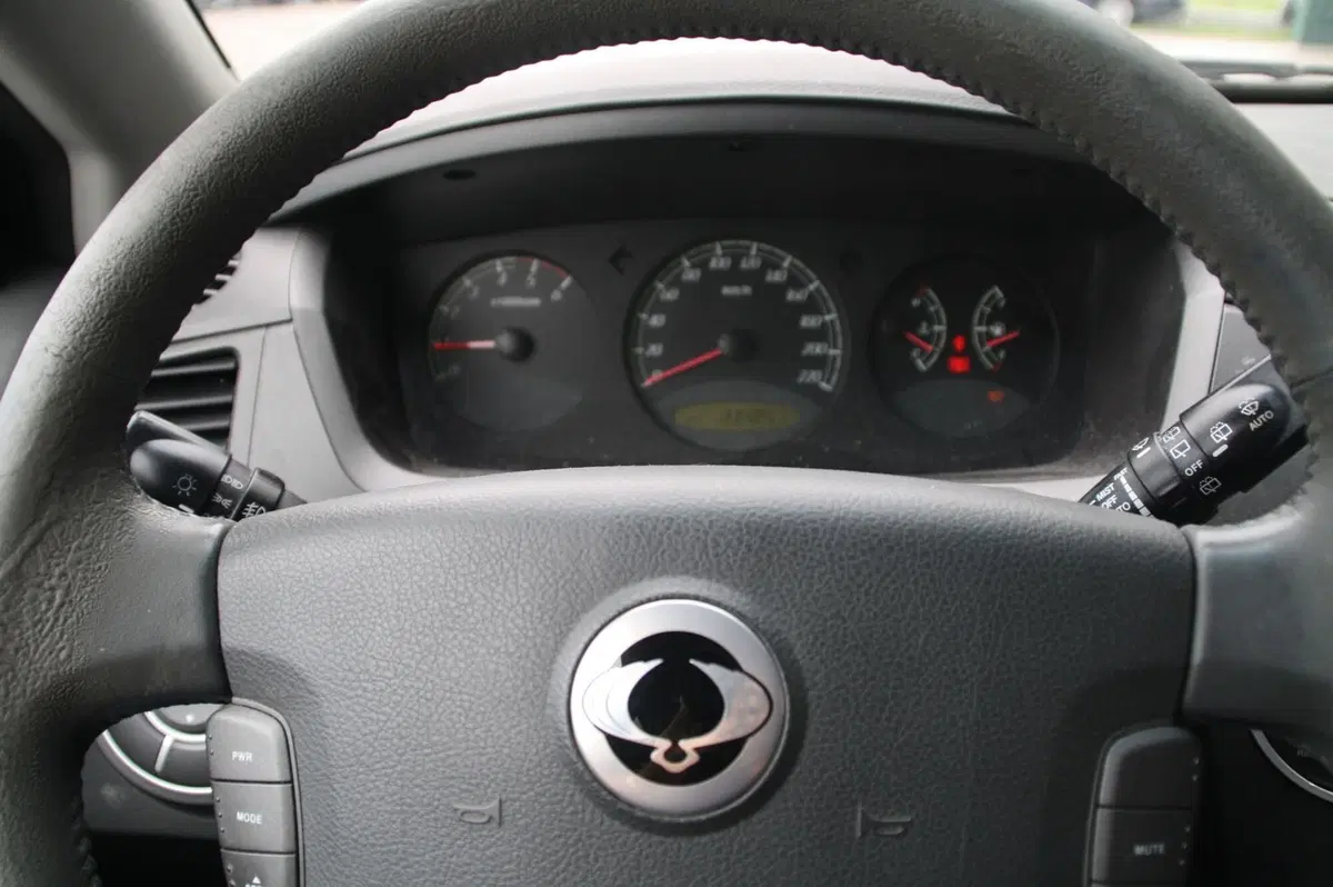 Ssangyong Kyron usata a Pordenone (12)