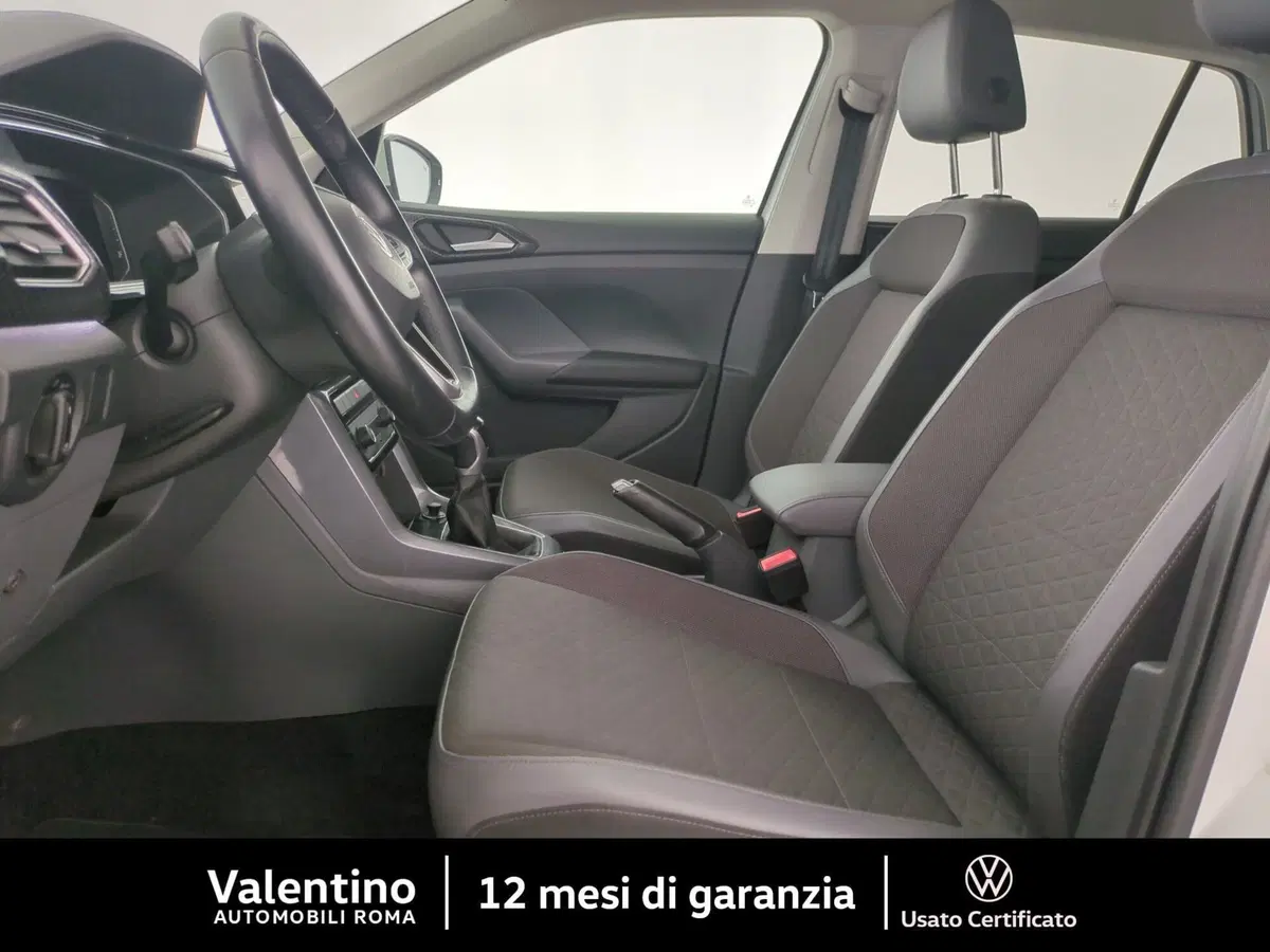 Volkswagen T-Cross usata a Roma (6)