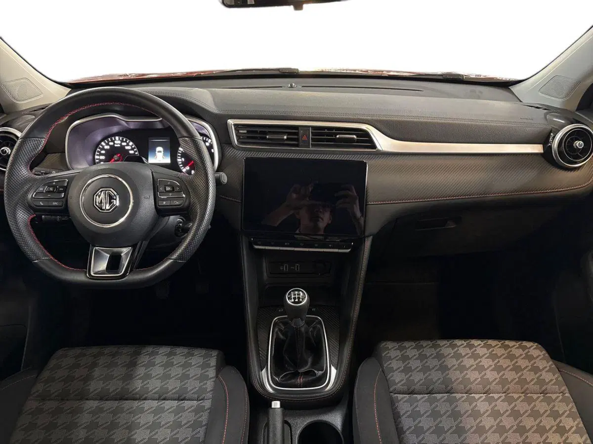 Mg ZS usata a Bari (8)