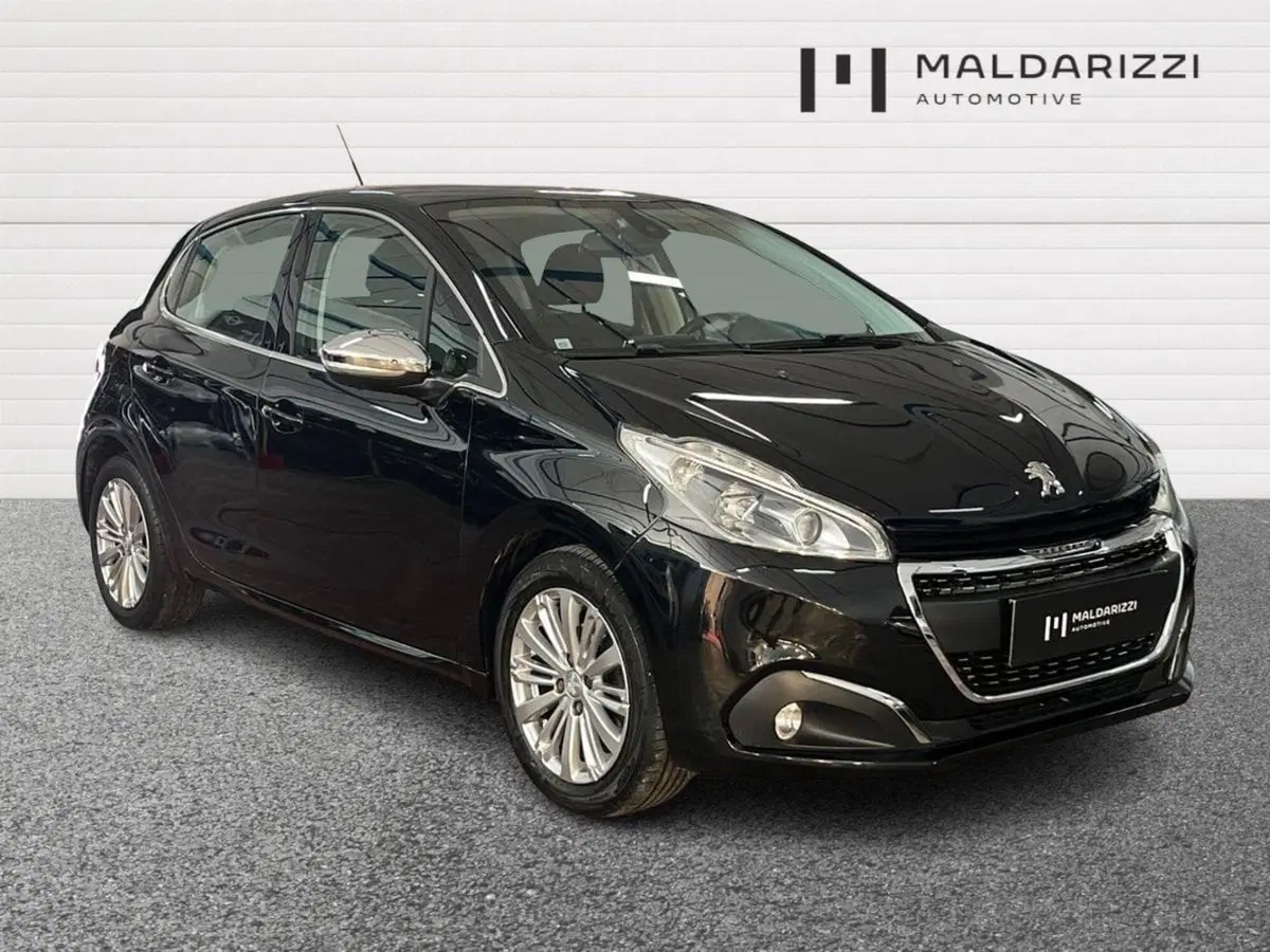 Peugeot 208 usata a Bari