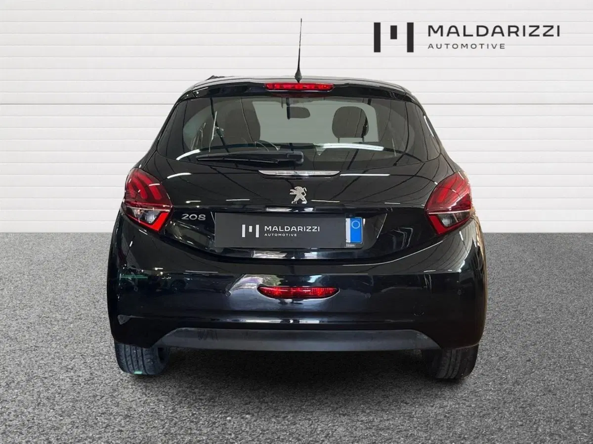 Peugeot 208 usata a Bari (3)