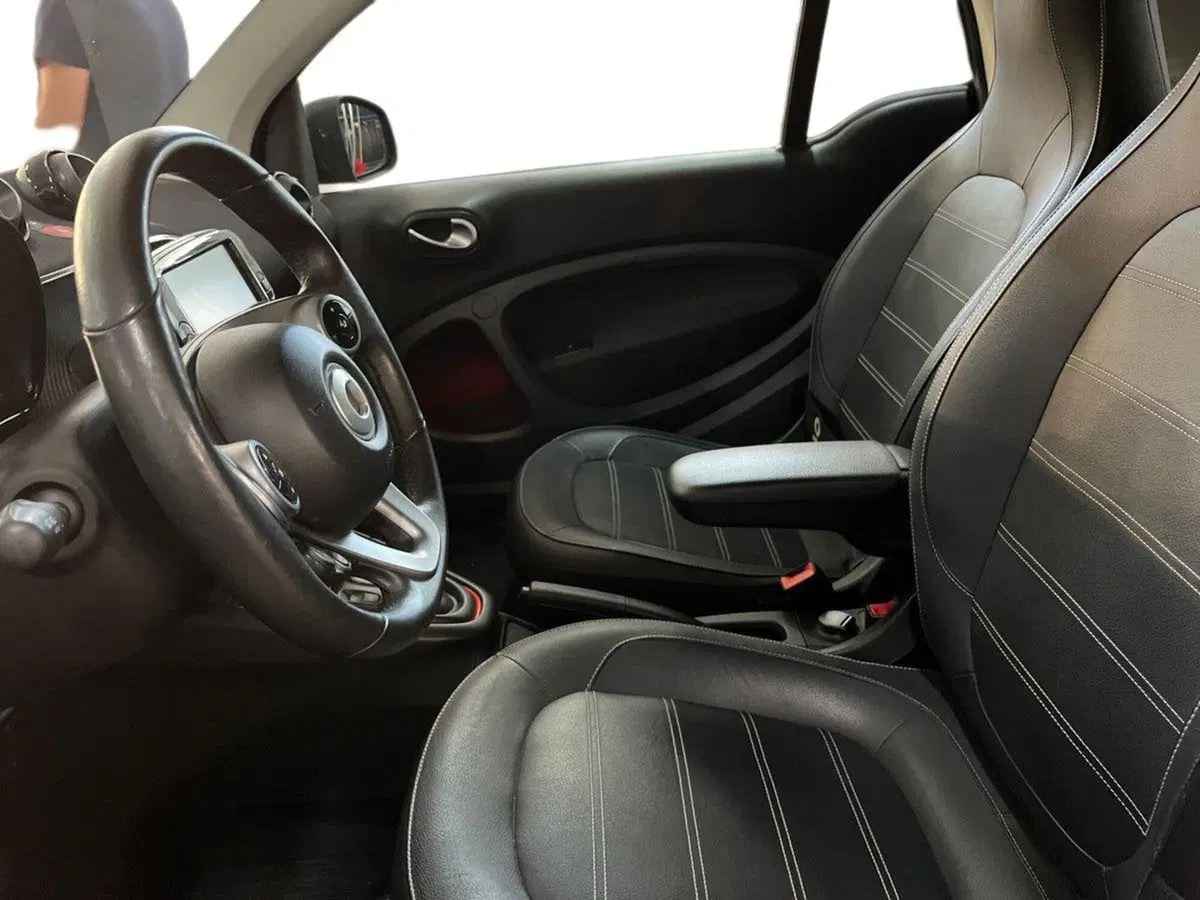 smart Fortwo usata a Bari (7)