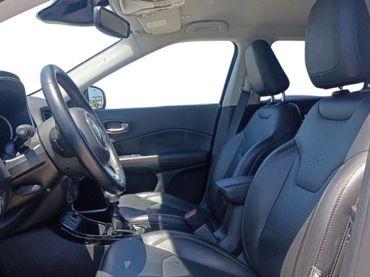 Jeep Compass usata a Bari (7)