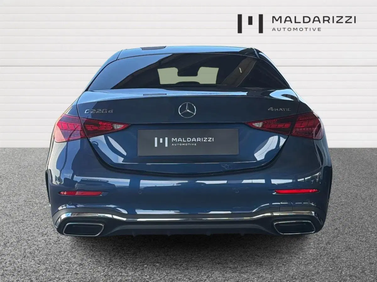 Mercedes-Benz Classe C usata a Bari (3)