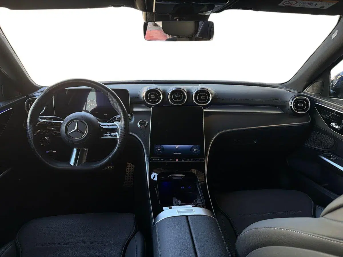 Mercedes-Benz Classe C usata a Bari (8)