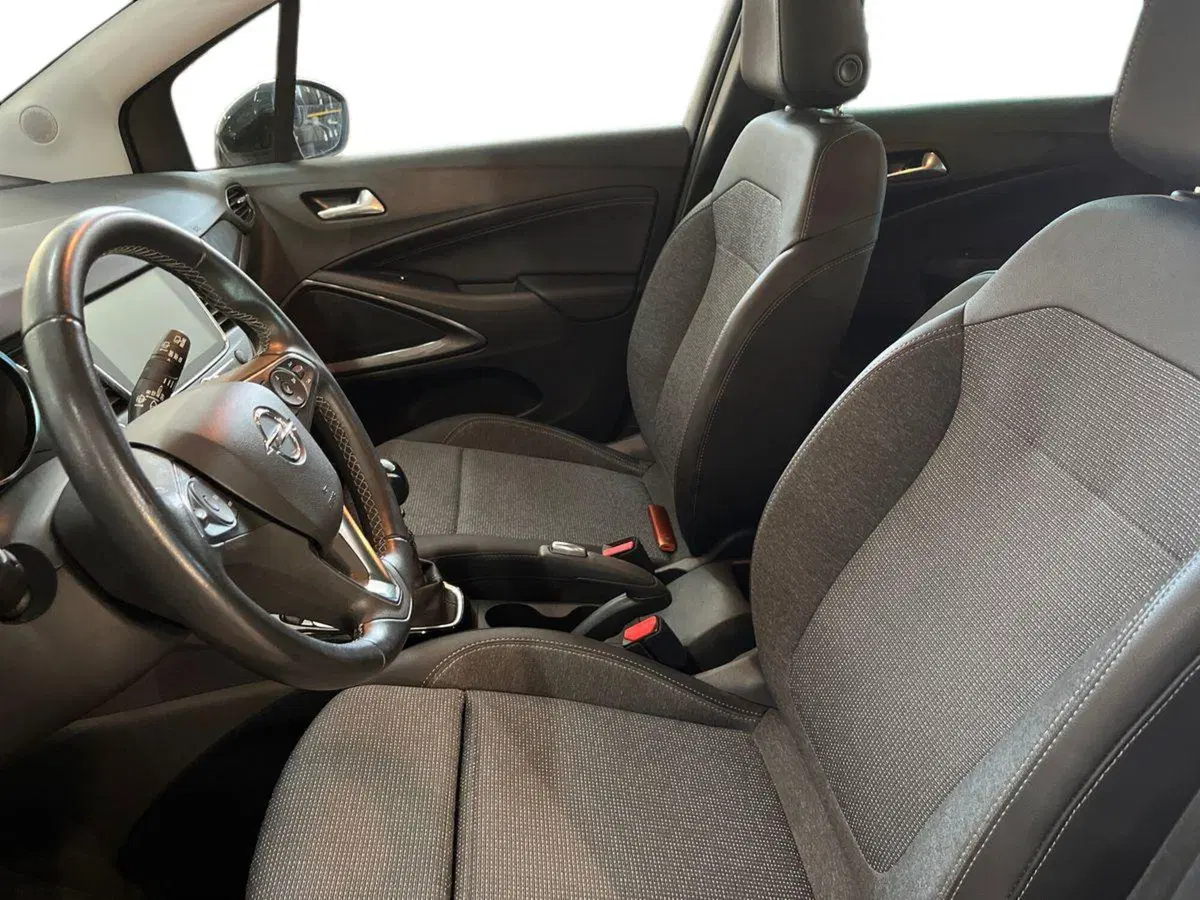 Opel Crossland usata a Bari (7)