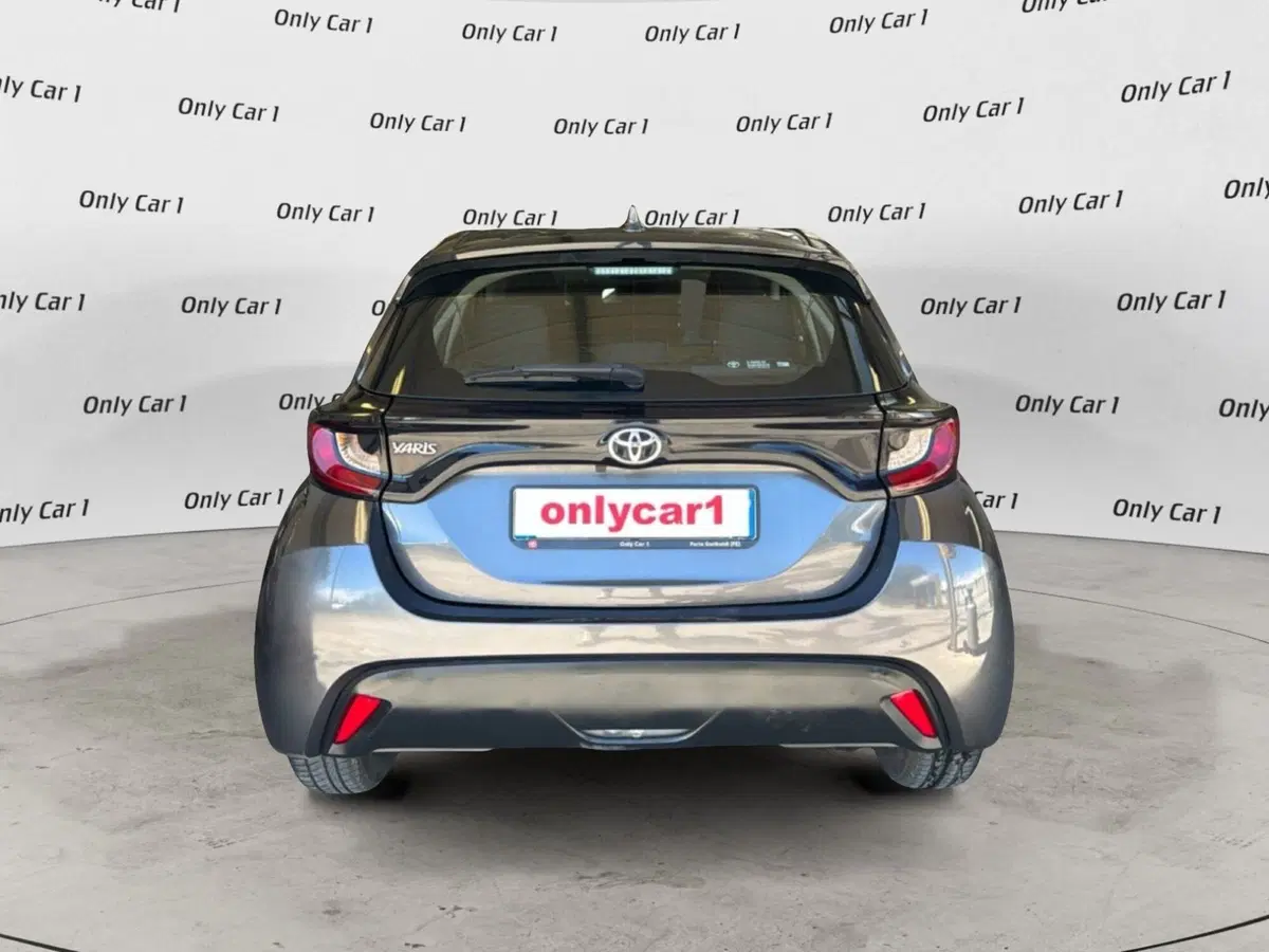 Toyota Yaris usata a Ferrara (4)