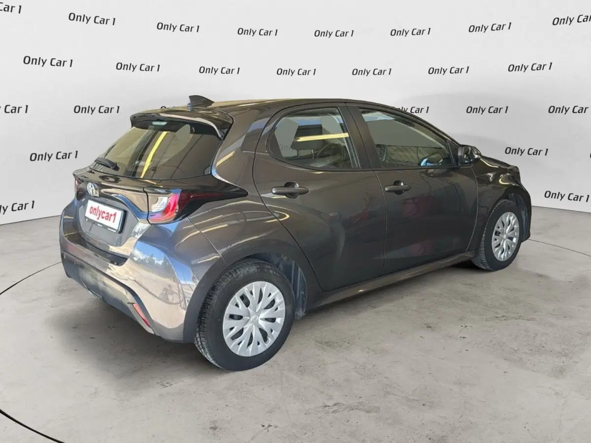 Toyota Yaris usata a Ferrara (6)