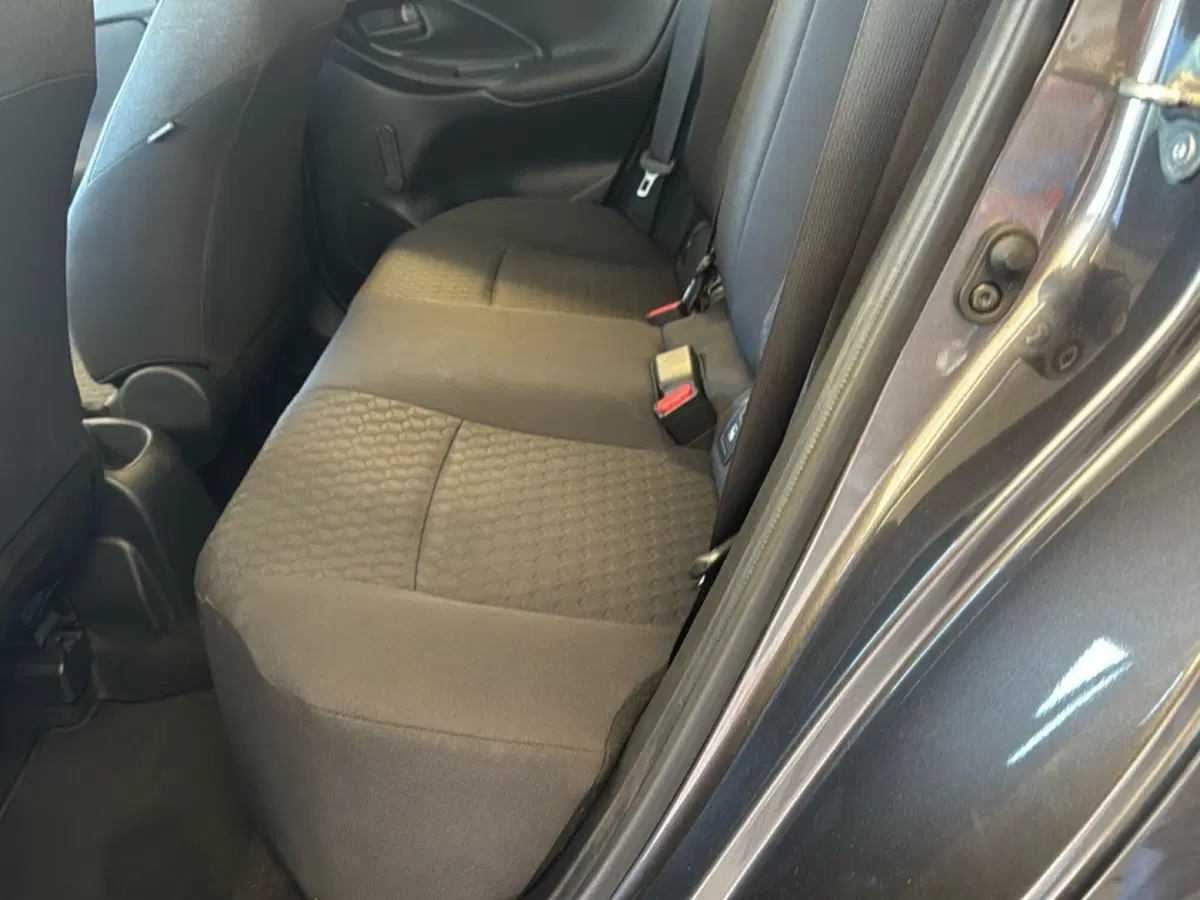 Toyota Yaris usata a Ferrara (8)