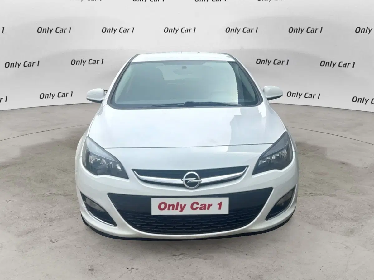 Opel Astra usata a Ferrara (3)